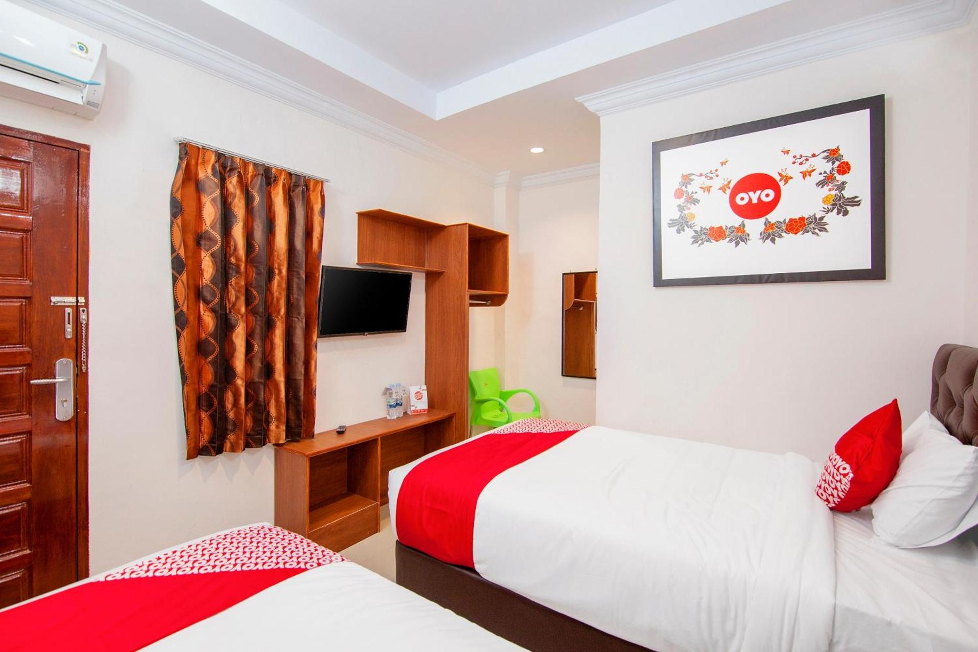 Super Oyo 621 Vania Residence Medan Buitenkant foto